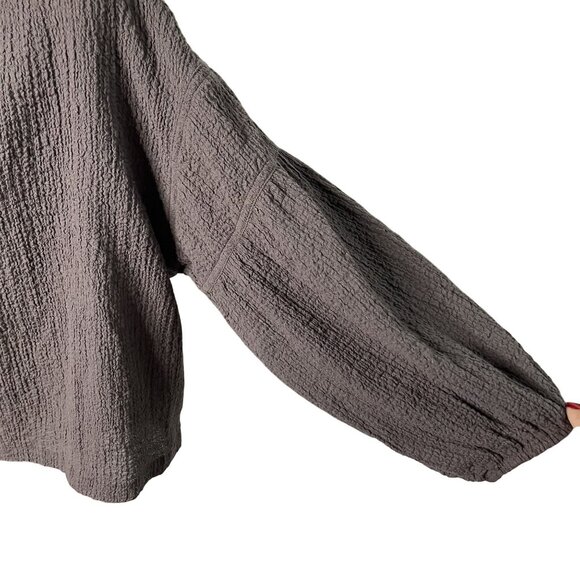 Womens Grade & Gather Peasant Rippled Shirt Gray Relaxed Fit Size Medium u - Picture 5 of 12